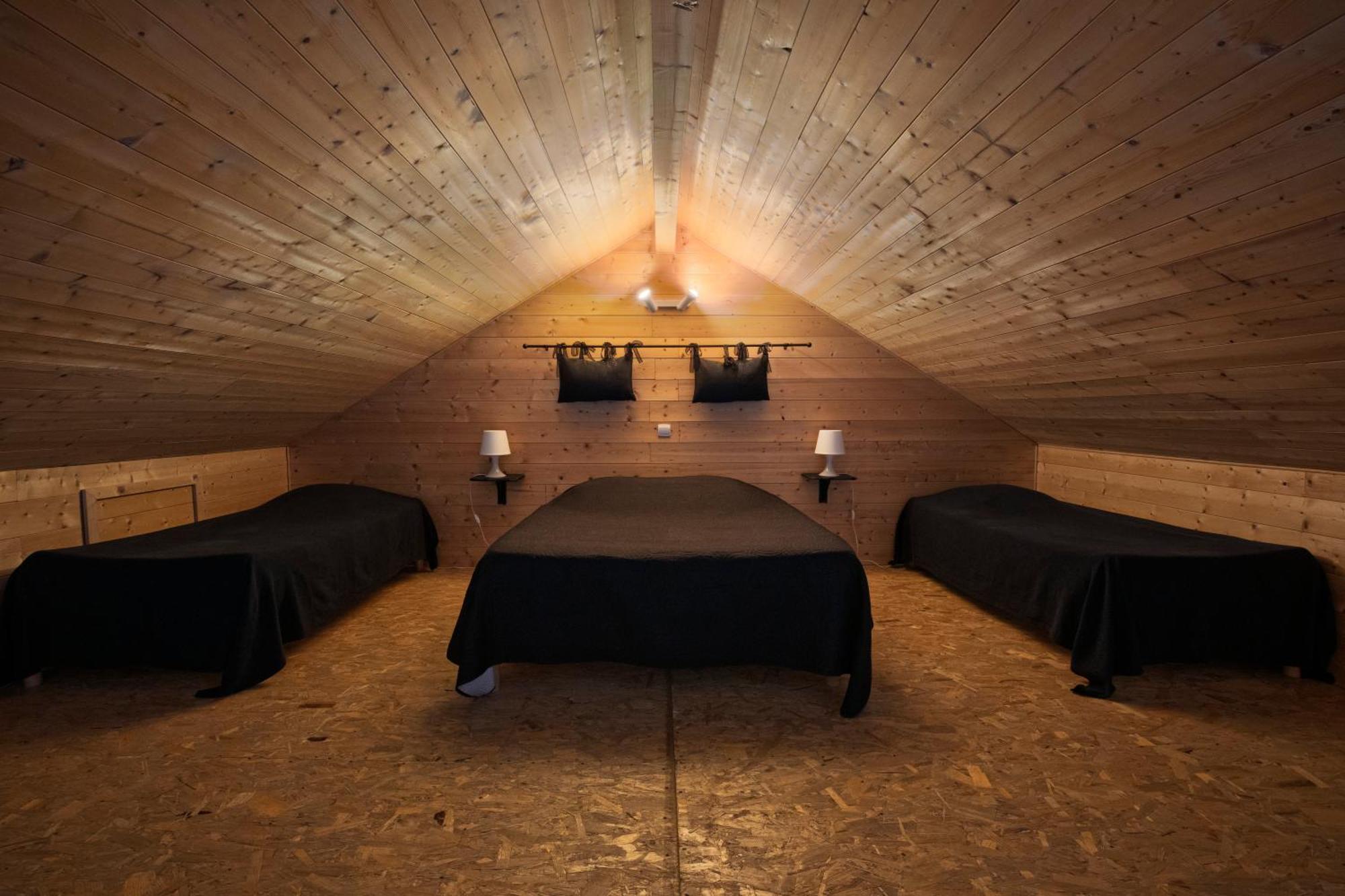 Chalet De Charme Le Contemporain Ney Exterior foto
